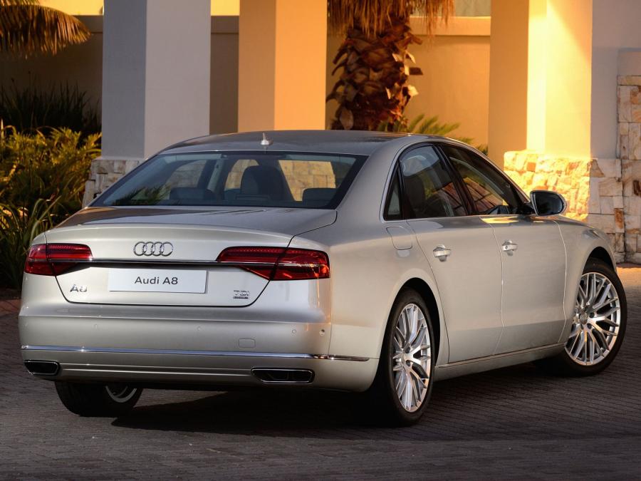  Audi A8 TDI Quattro (D4) 2014 года  (ZA) (фото 4 из 10)